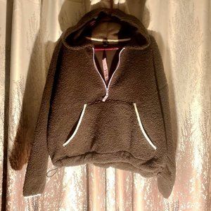 NWT Wild Fable 1/2 zip, grey fleece, pullover hoodie